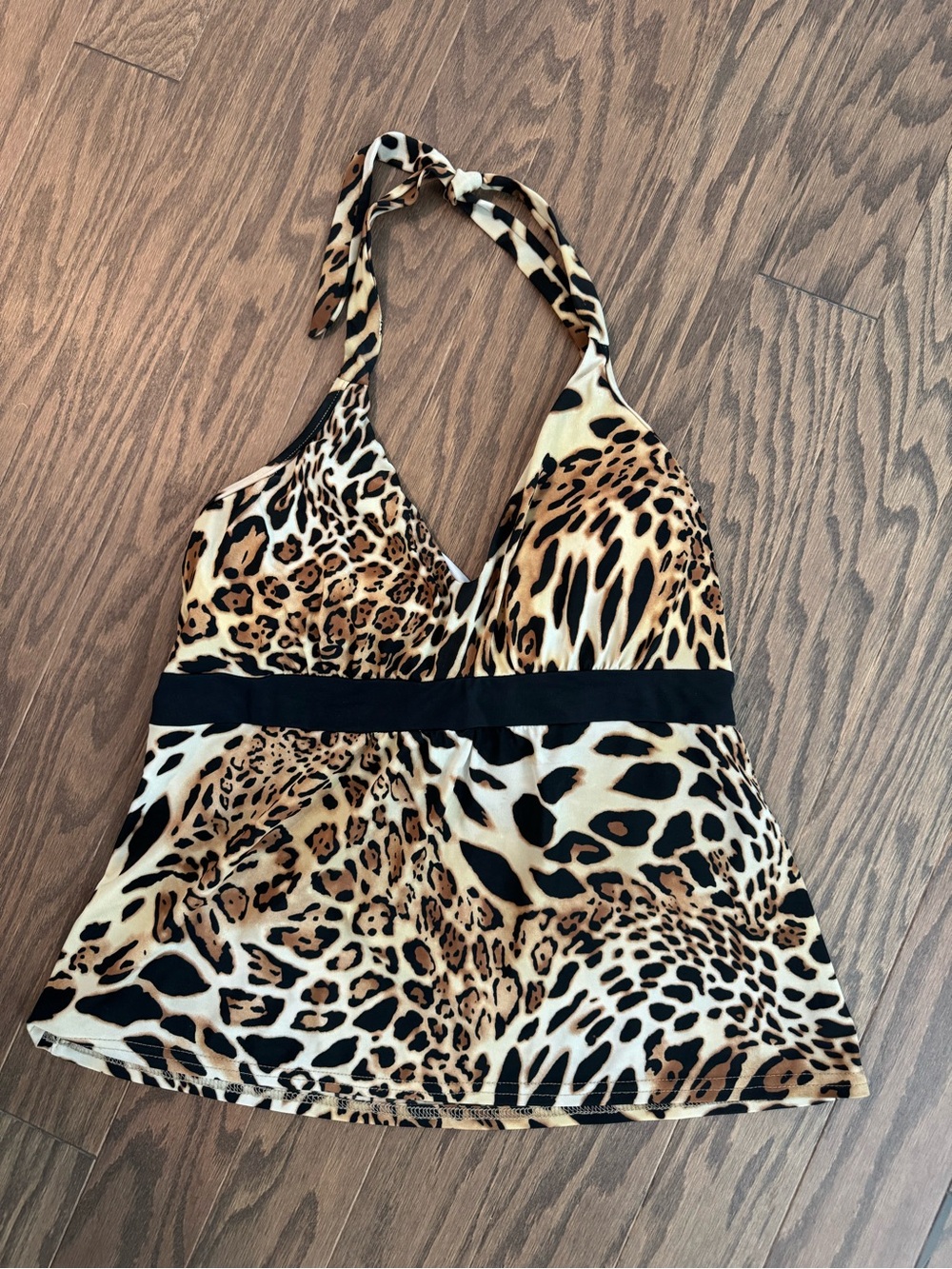 VENUS Leopard Print Halter Swim Top
